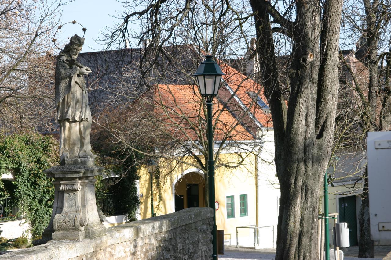 Schloss גומפולדסקירשן מראה חיצוני תמונה
