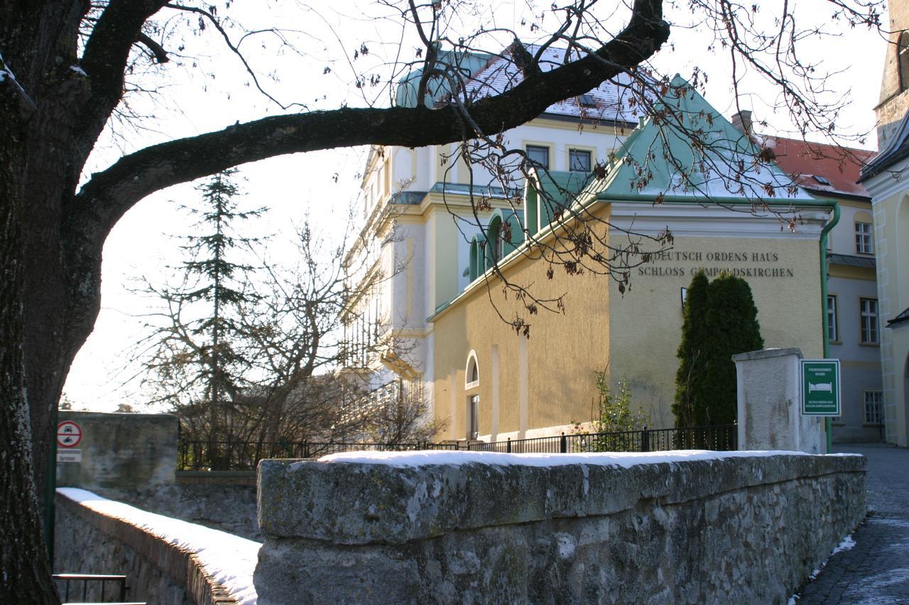 Schloss גומפולדסקירשן מראה חיצוני תמונה